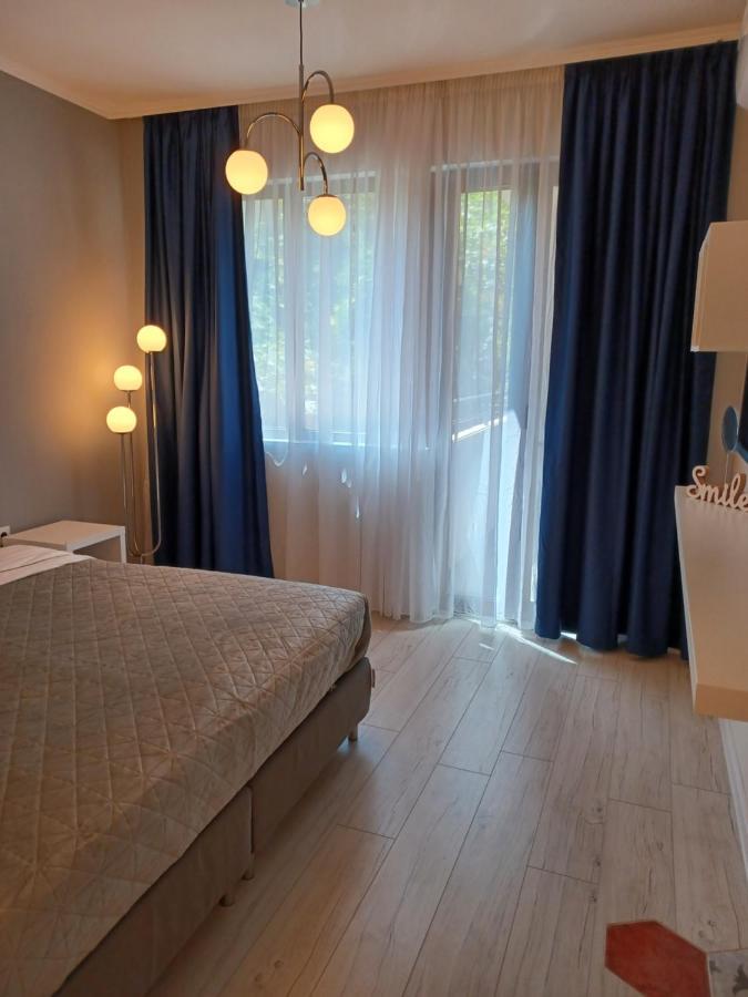 Tara Deluxe Apartment Varna ภายนอก รูปภาพ