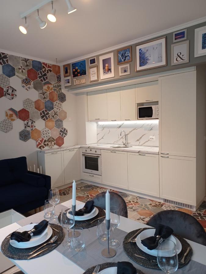 Tara Deluxe Apartment Varna ภายนอก รูปภาพ