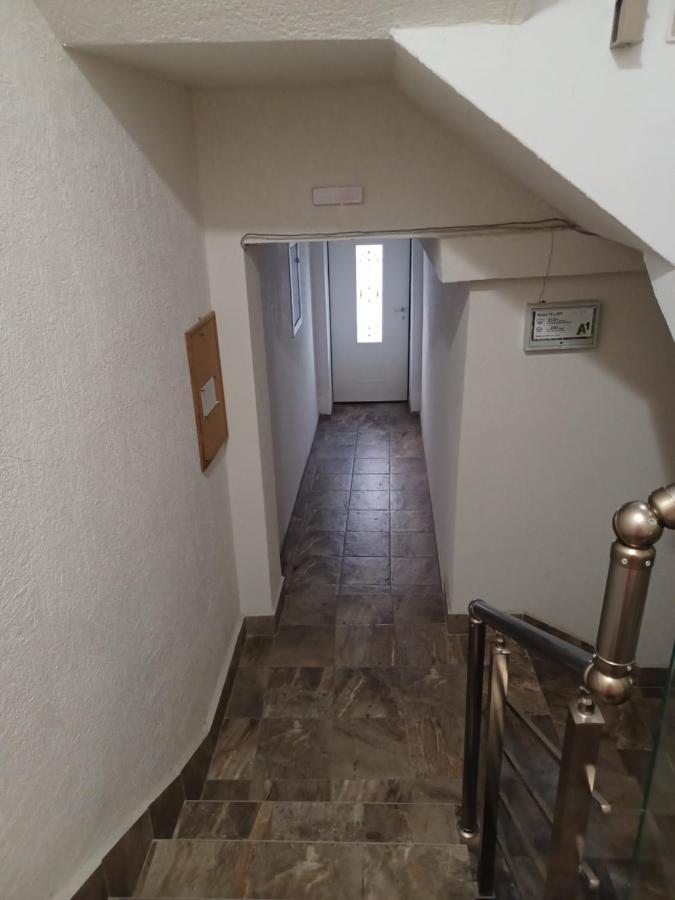 Tara Deluxe Apartment Varna ภายนอก รูปภาพ